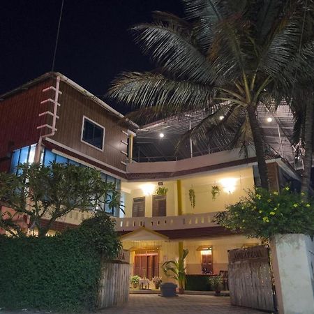 Vedha Beach Resort Alappuzha Exterior photo